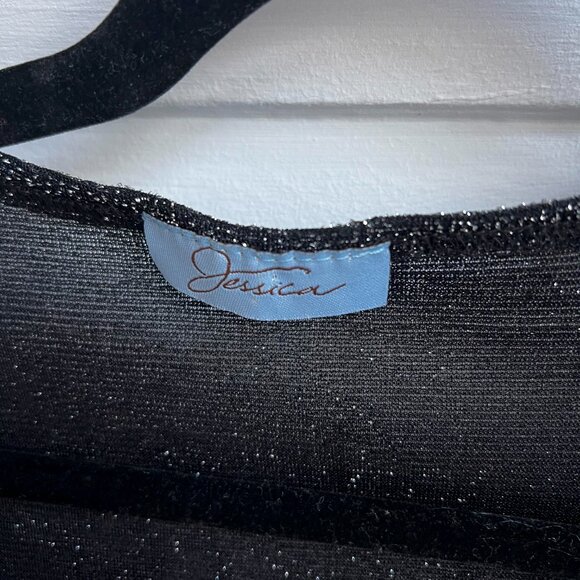 Cute top! metallic. - Picture 2 of 5